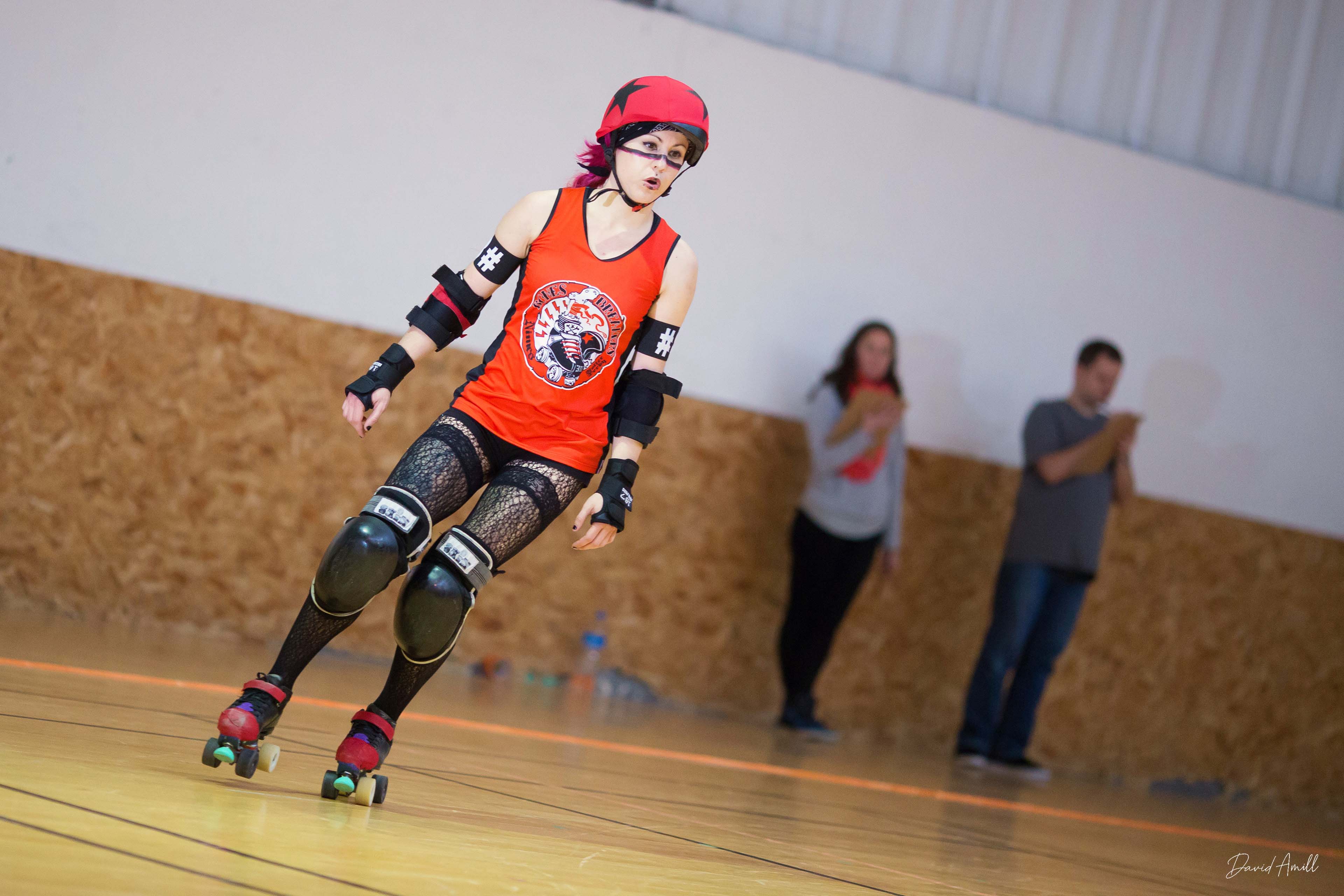 Roller Derby Match Bones Breaker Nimes Broyeuses de chair alès